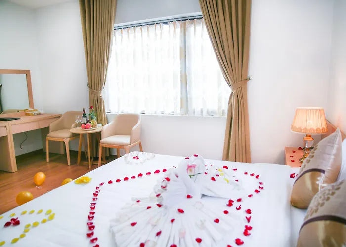 Long Anh Hotel