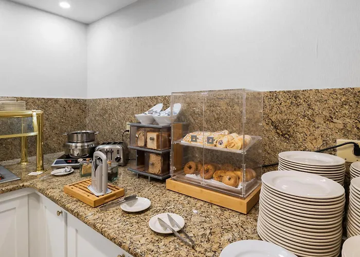 Doubletree By Hilton Downtown Wilmington - Legal District