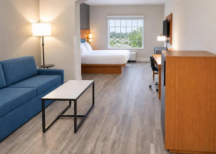 Country Inn & Suites By Radisson, Pensacola West, Fl