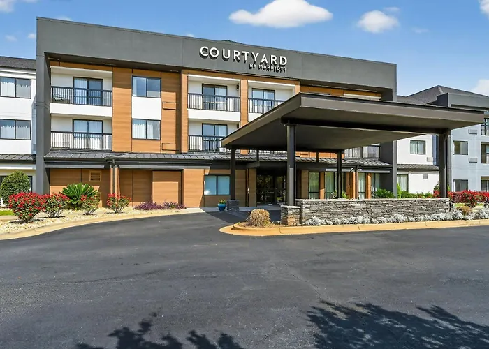 Courtyard By Marriott Albany