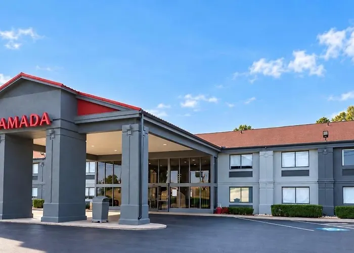 Ramada By Wyndham Tuscaloosa