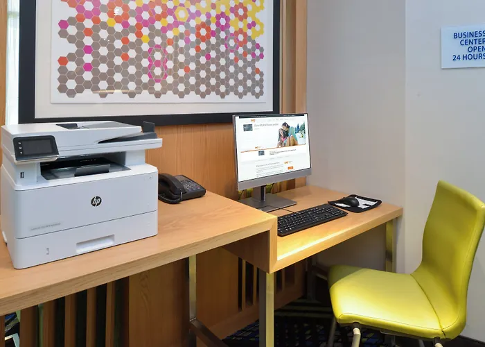 Holiday Inn Express & Suites - Ottumwa By Ihg
