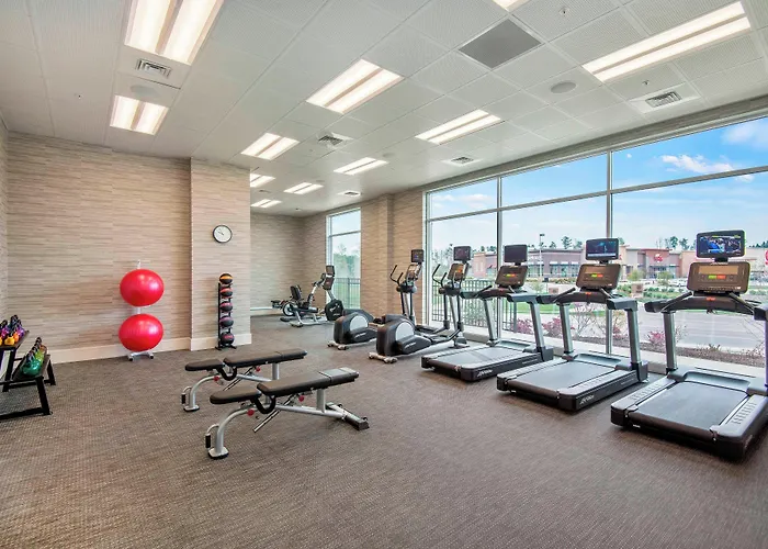 Courtyard By Marriott Raleigh Cary/Parkside Town Commons