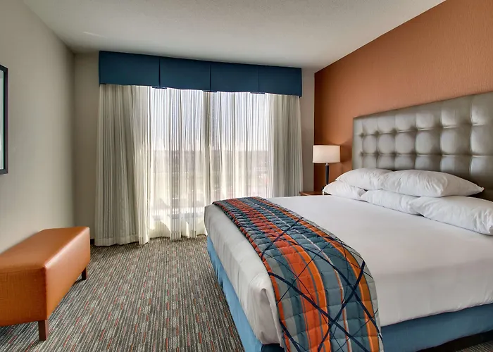 Drury Inn & Suites Iowa City Coralville
