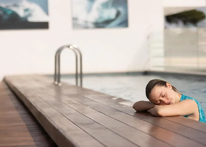 Hotel Indigo Cagnes-Sur-Mer By Ihg