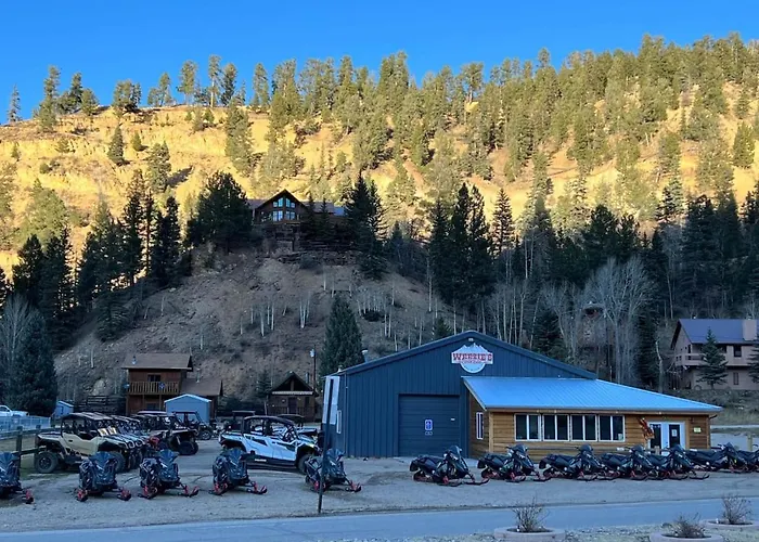 Bellamy'S Ski Haus