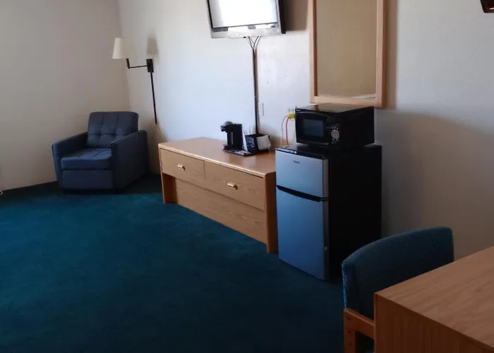 Glendive Lodge
