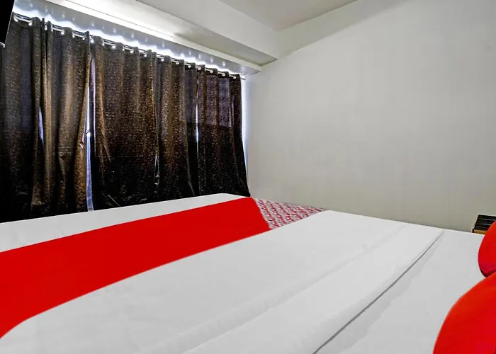 Oyo Flagship 81234 Hotel Velvet Rooms