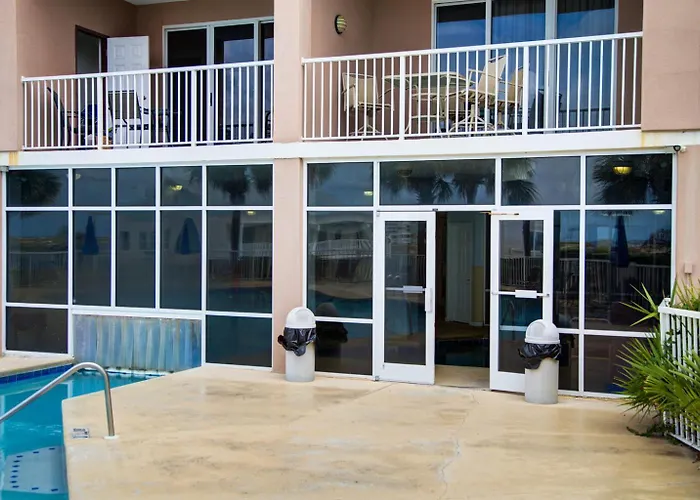 Dandy Sandy Sleeps 24 - Pets - Pools - Hot Tubs
