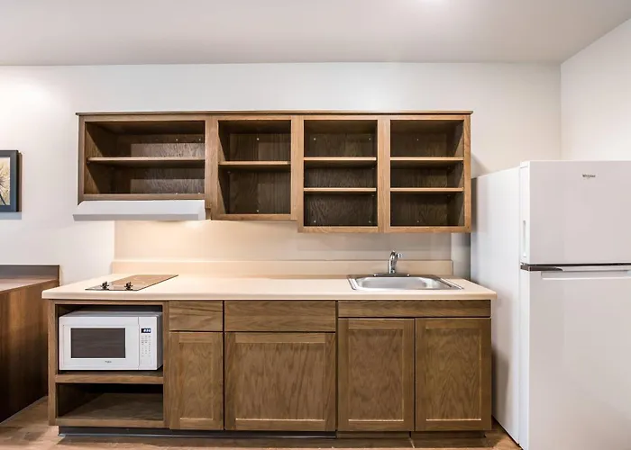 Woodspring Suites Libertyville - Chicago