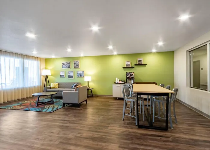 Woodspring Suites Tolleson - Phoenix West