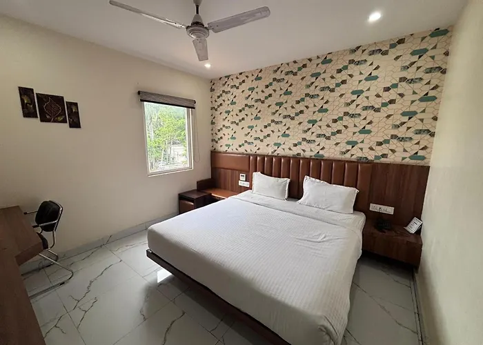 Hotel Paramveer
