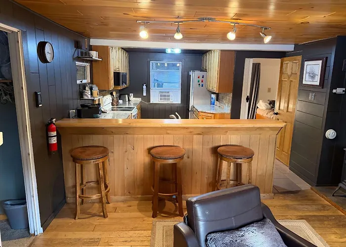Blue Jay Cabin