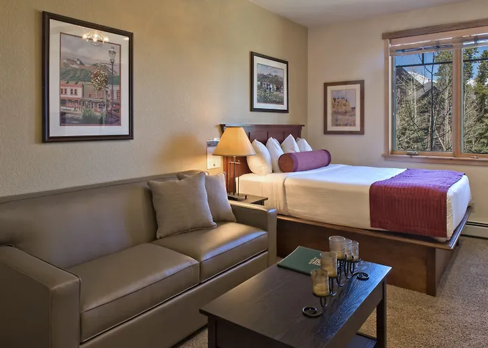 Grand Timber Lodge