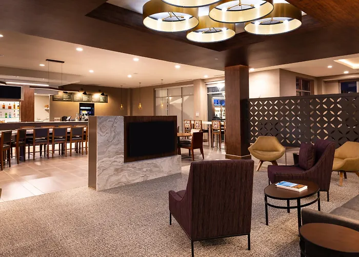 Courtyard By Marriott Charlotte Northlake