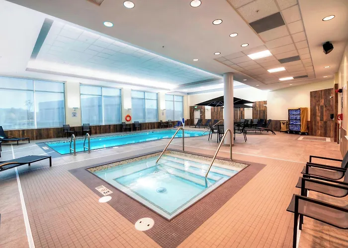 Fairfield Inn & Suites By Marriott Ottawa Airport