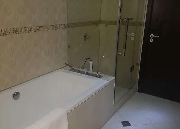 Urgoo Hotel