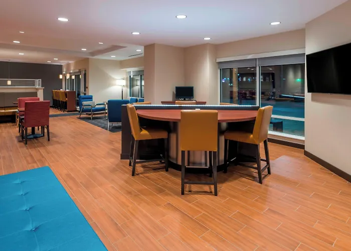 Towneplace Suites By Marriott Hays