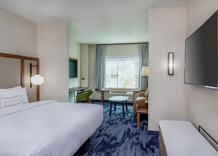 Fairfield Inn & Suites By Marriott Mcpherson