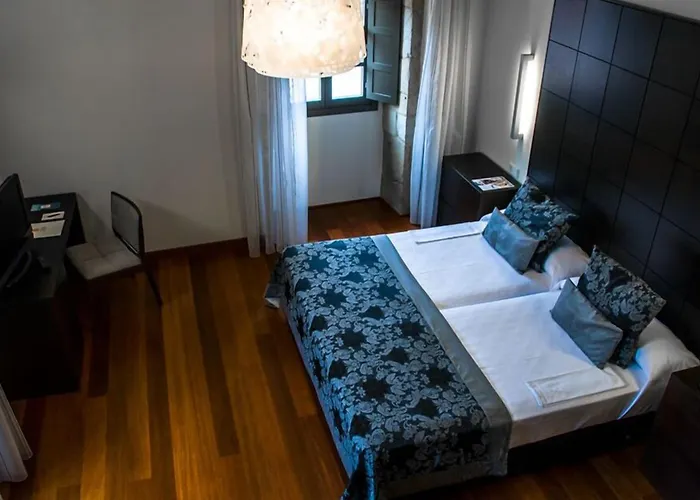 Hotel Palacio De Meras