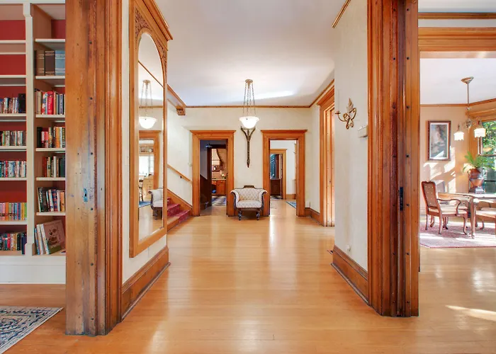 Historic District Bnb