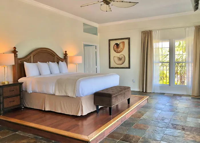 Davis House Inn
