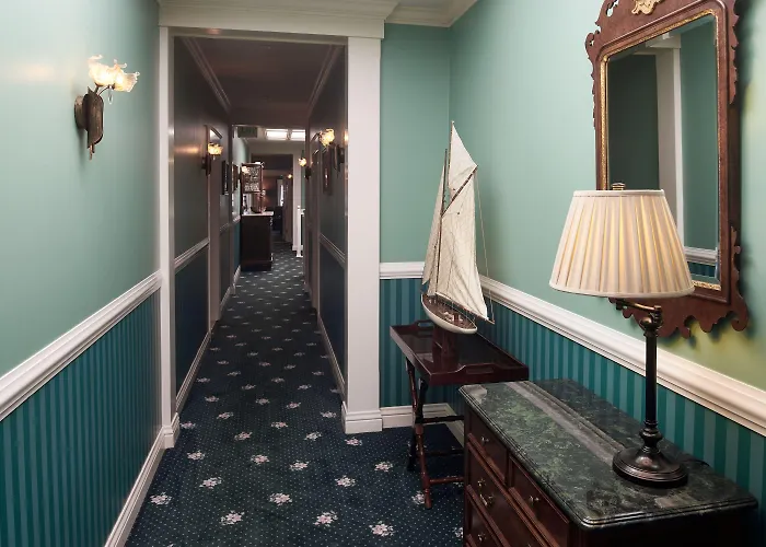 Hotel Mac