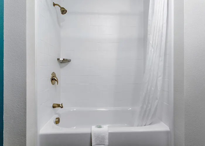 Sleep Inn & Suites Monroe - Woodbury
