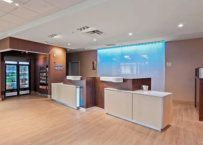 Fairfield Inn & Suites By Marriott St Petersburg North