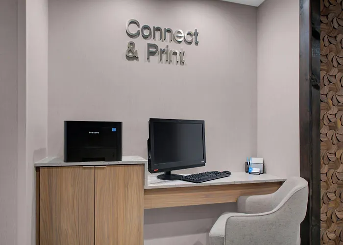 Fairfield Inn & Suites By Marriott Roanoke Salem