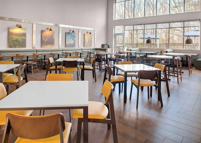 Fairfield Inn & Suites By Marriott Roanoke Salem