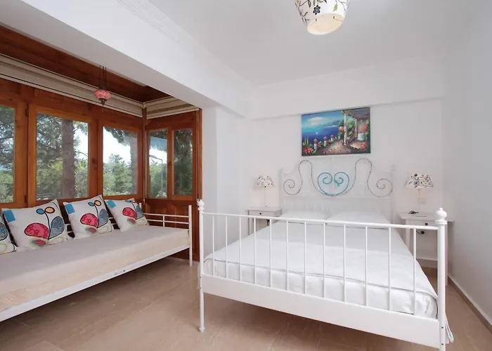 Ayka Hotel