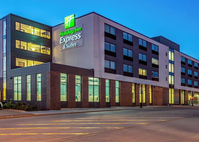 Holiday Inn Express & Suites Platteville By Ihg