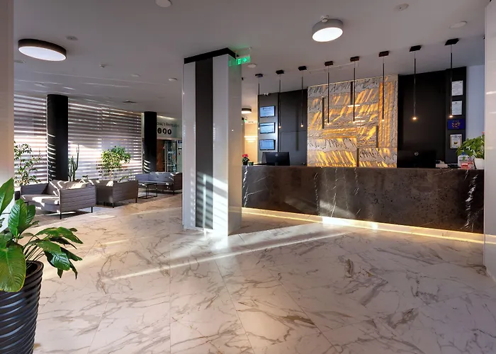 Best Western Plus Premium Inn