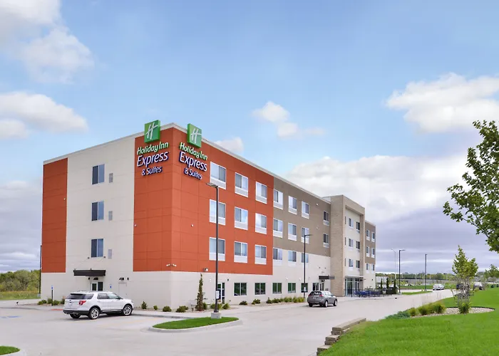 Holiday Inn Express & Suites - Kansas City - Lee'S Summit By Ihg