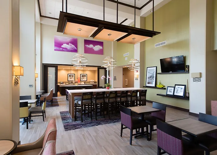 Hampton Inn & Suites Walterboro