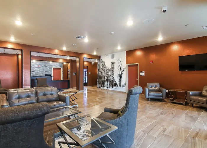 Cobblestone Inn & Suites - Menomonie/Uw-Stout