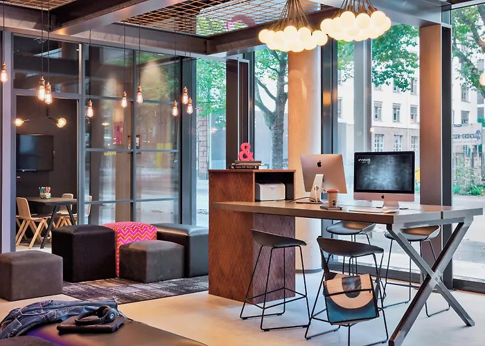 Moxy Frankfurt East