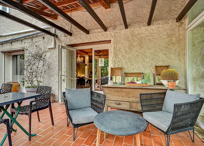 Contact Hotel Le Provence