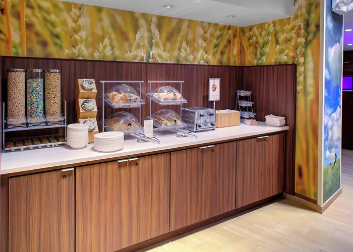 Fairfield Inn & Suites By Marriott Hollister
