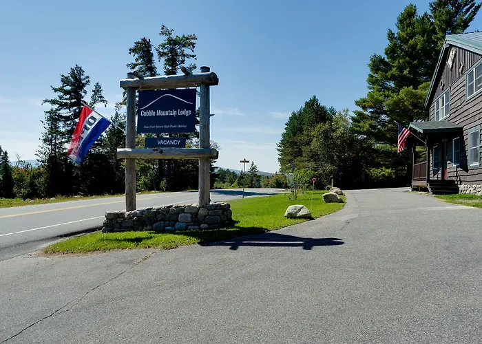 Cobble Mountain Lodge