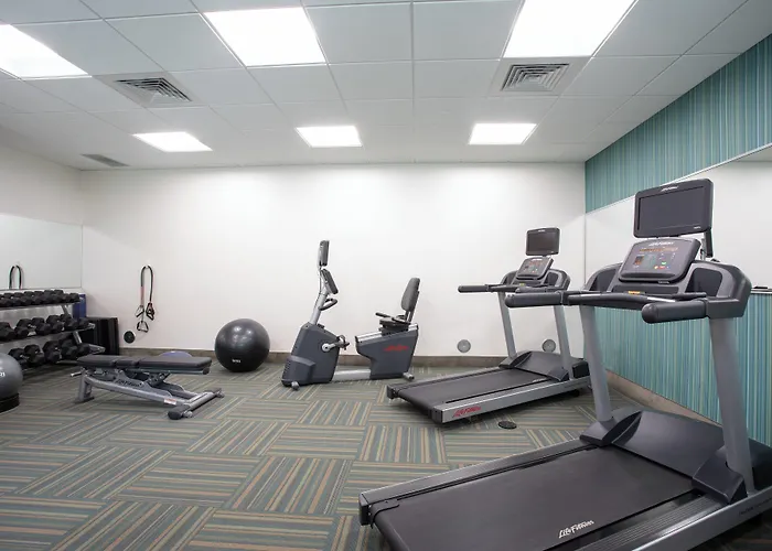 Holiday Inn Express & Suites - Sterling By Ihg