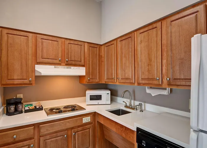 Homewood Suites By Hilton Aurora Naperville