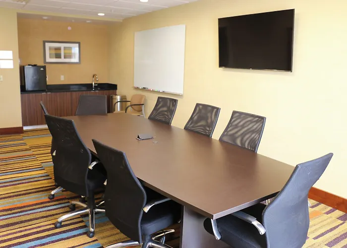 Fairfield Inn & Suites By Marriott Bowling Green