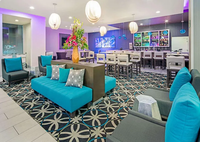 La Quinta By Wyndham Mcallen La Plaza Mall