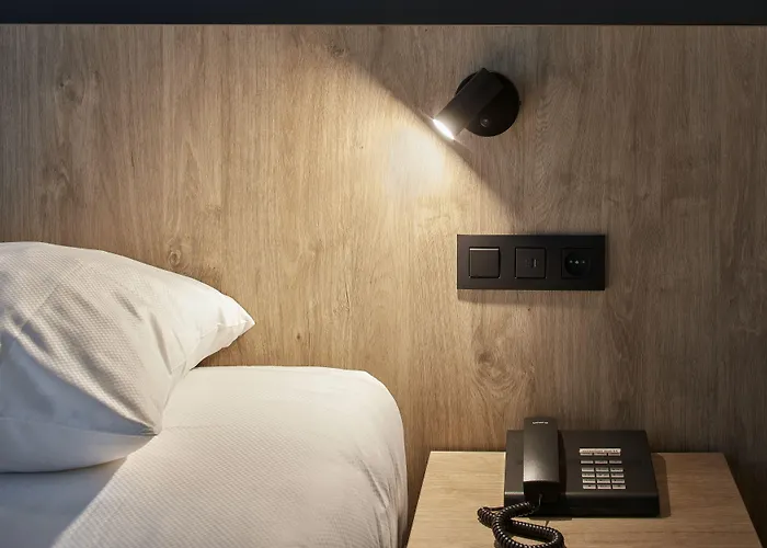 Alpha Hotel And Aparthotel