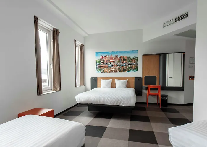 Easyhotel Amsterdam Arena Boulevard