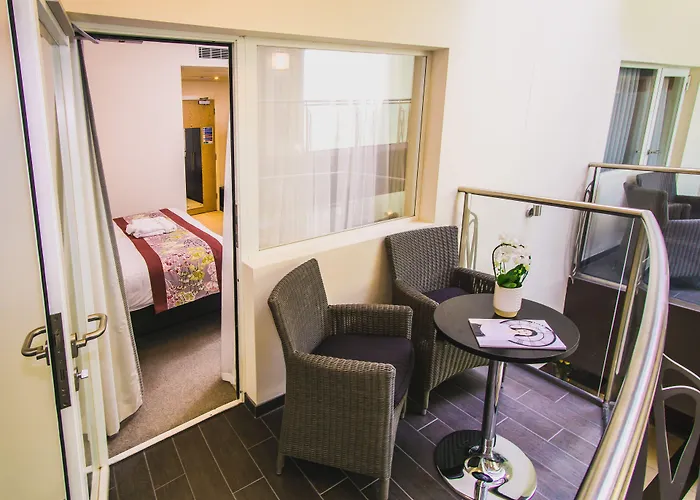 Mannin Hotel