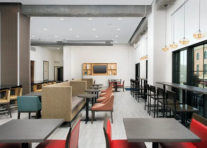 Holiday Inn Express Pensacola Downtown By Ihg