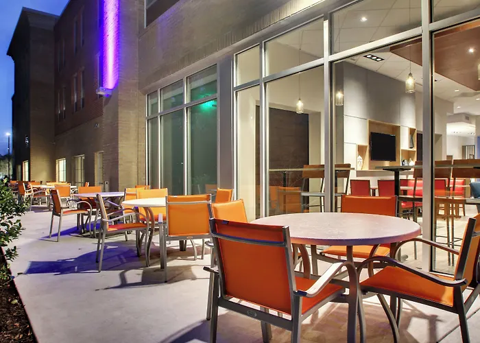 Holiday Inn Express & Suites Charleston Ne Mt Pleasant Us17 By Ihg